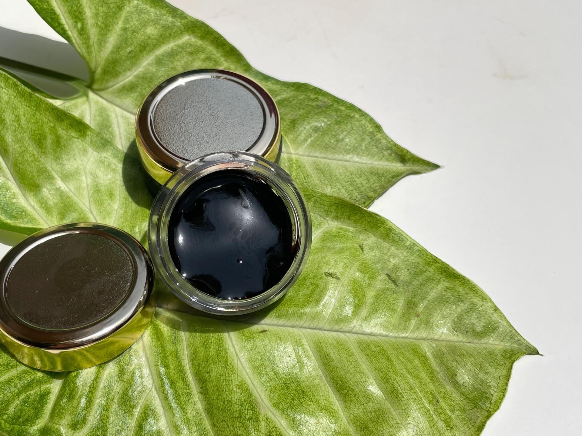 Pure Himalayan Shilajit resin